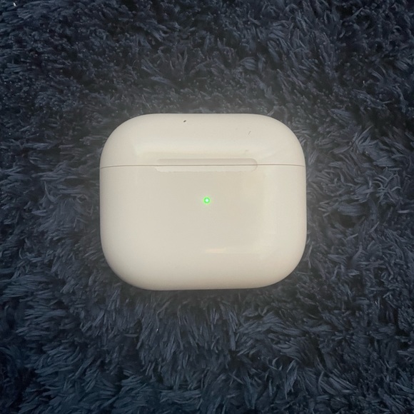 AirPod generation 3